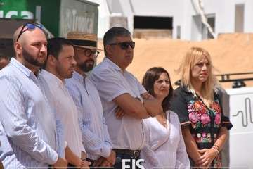La Viña procesiona a su patrona en la despedida de sus fiestas patronales/Francisco Javier Santana y TA.